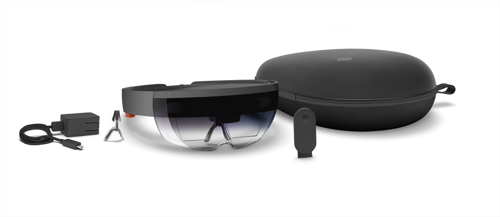 Das Hololens-Entwicklungssystem wird ab sofort ausgeliefert. (Foto: Microsoft)