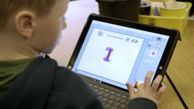Das Geburtstags-Update soll Windows 10 unter anderem fitter für den Einsatz in Schulen machen. (Foto: Microsoft)