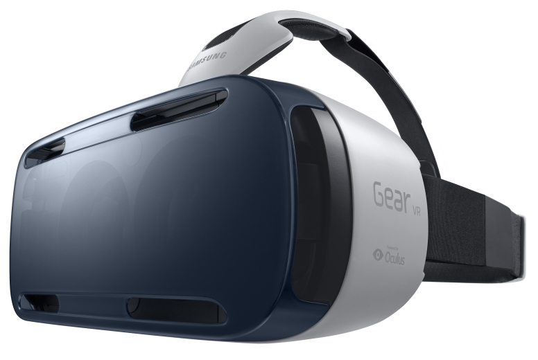 Gear VR: das System ist eigentlich nur eine Hülle, als Display und Rechenwerk wird vorne ein Samsung Galaxy Note 4 rein gesteckt. (Foto: Samsung)